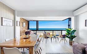 Absolutly Beachfront Surfers Paradise, Pure Shores!